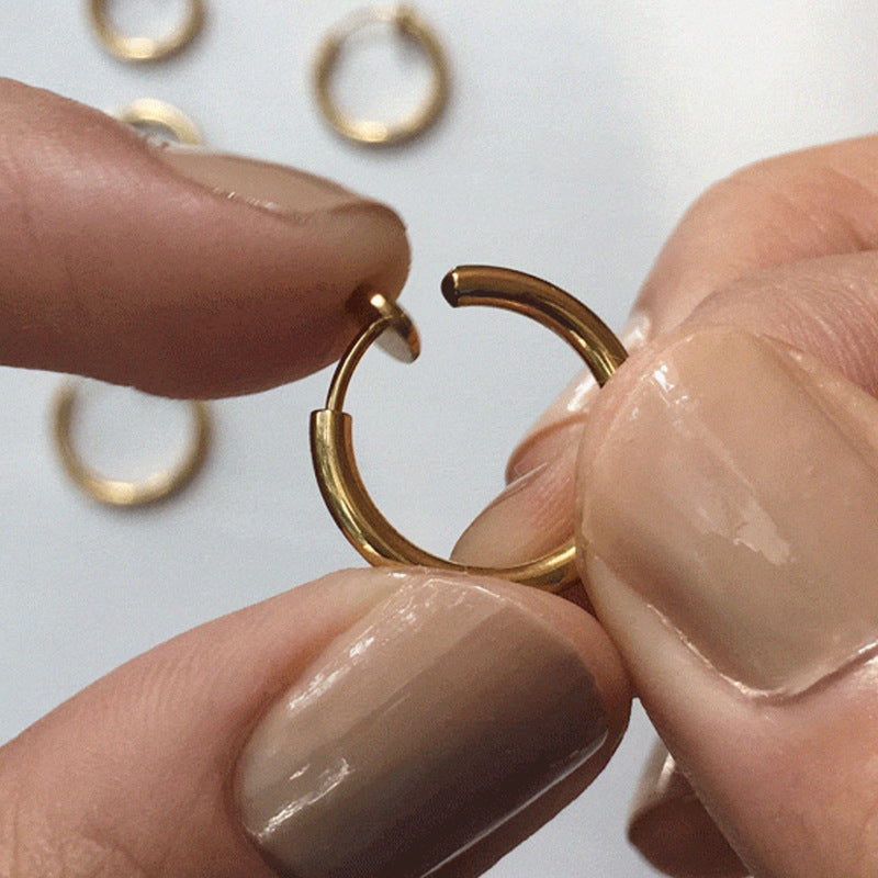 Clip-on earring (no piercing required)